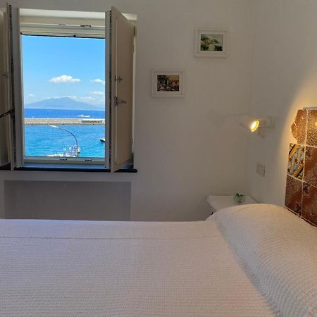 La Baia Di Napoli Apartment Capri Bagian luar foto