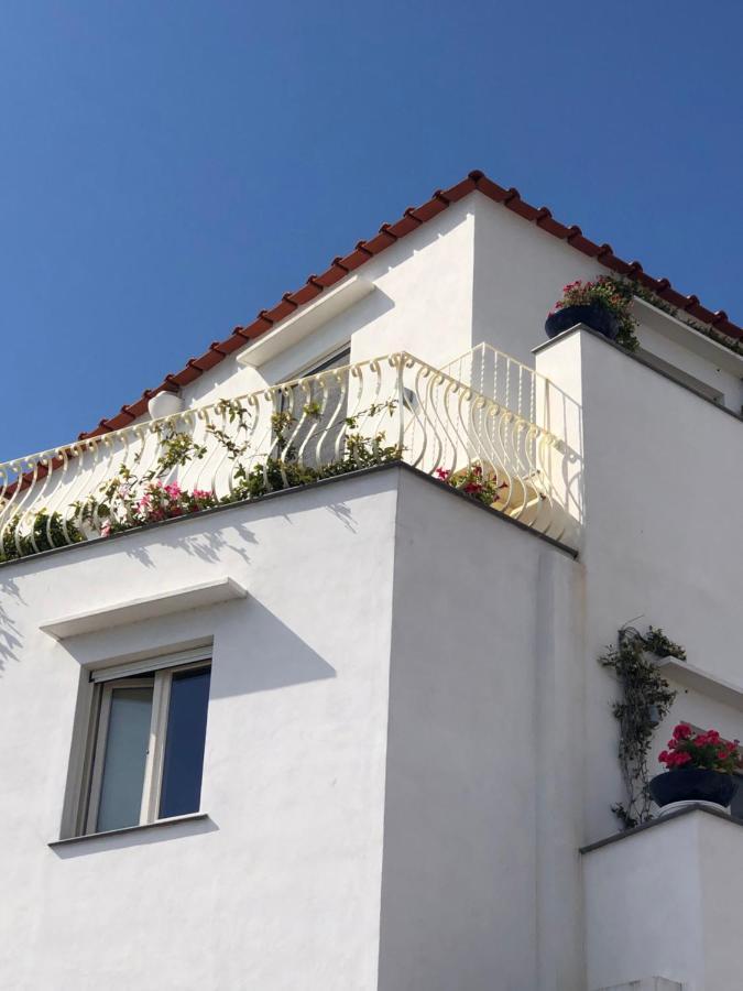 La Baia Di Napoli Apartment Capri Bagian luar foto