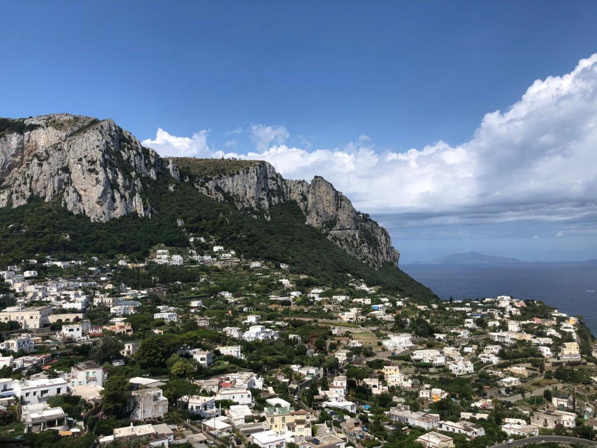 La Baia Di Napoli Apartment Capri Bagian luar foto