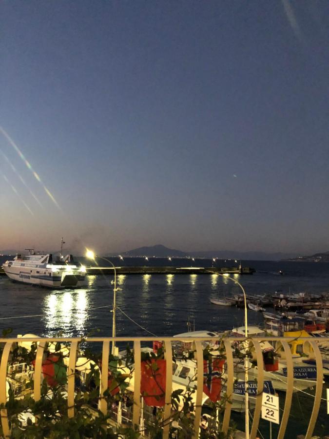 La Baia Di Napoli Apartment Capri Bagian luar foto