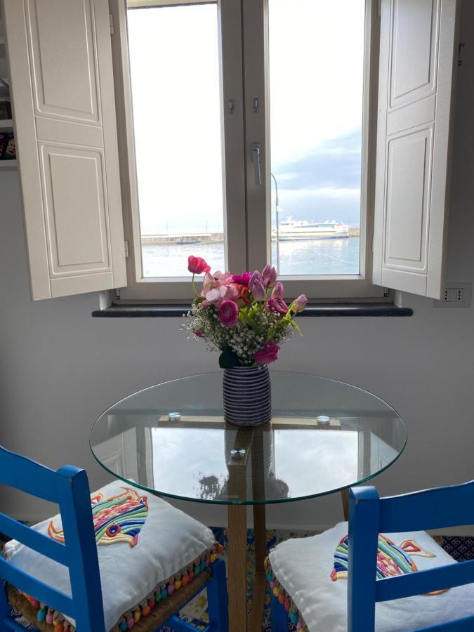 La Baia Di Napoli Apartment Capri Bagian luar foto