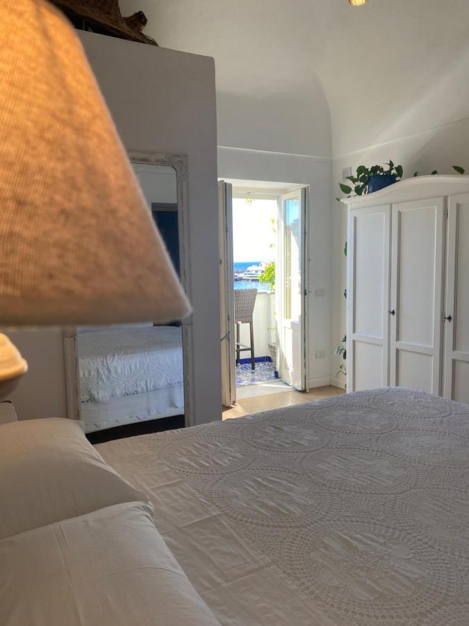 La Baia Di Napoli Apartment Capri Bagian luar foto